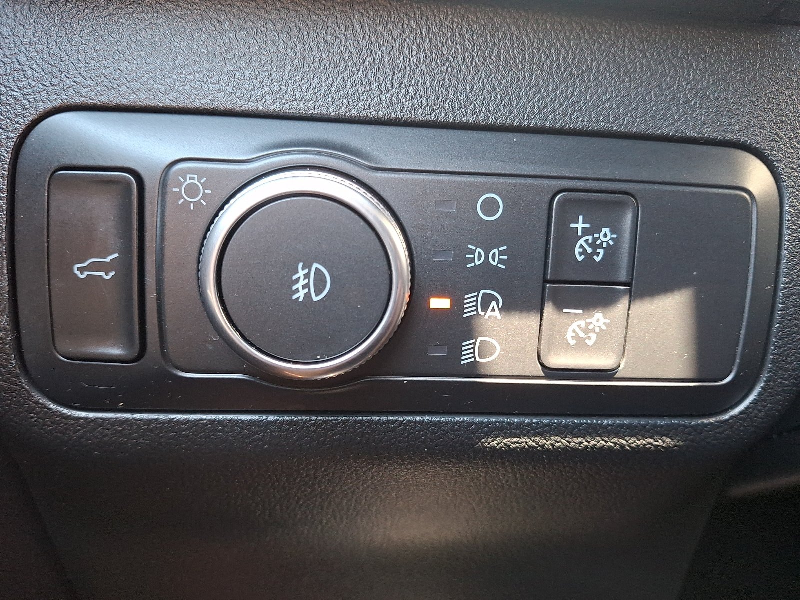 Used 2020 Ford Escape SEL AWD/4WD image 25