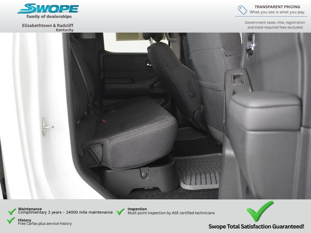 Used 2023 Nissan Frontier SV w/ Tow Package AWD/4WD image 10