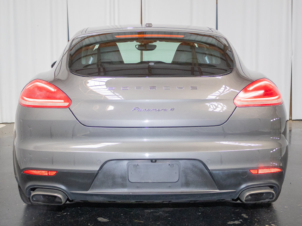Used 2015 Porsche Panamera 4 AWD/4WD image 3