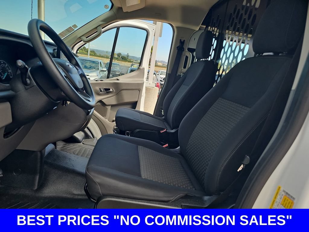 Used 2025 Ford Transit 250 Low Roof RWD image 14