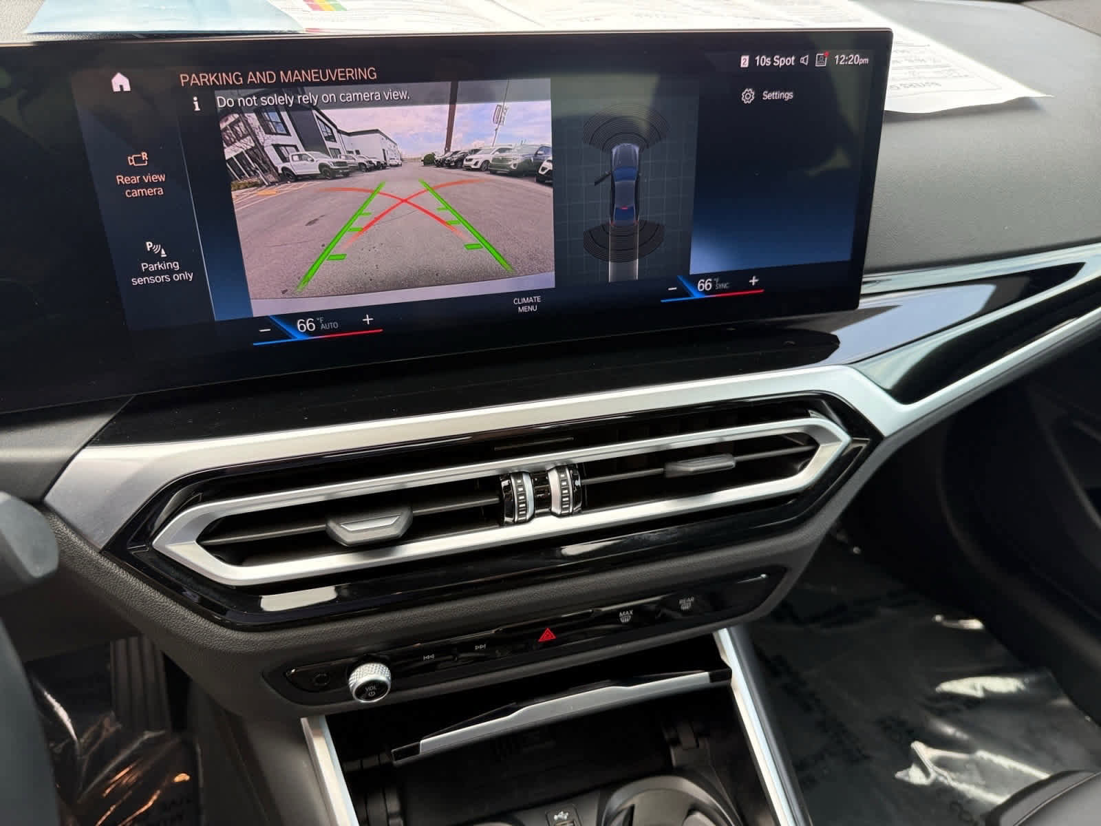 Used 2023 BMW 330i xDrive Sedan w/ Premium Package AWD/4WD image 19