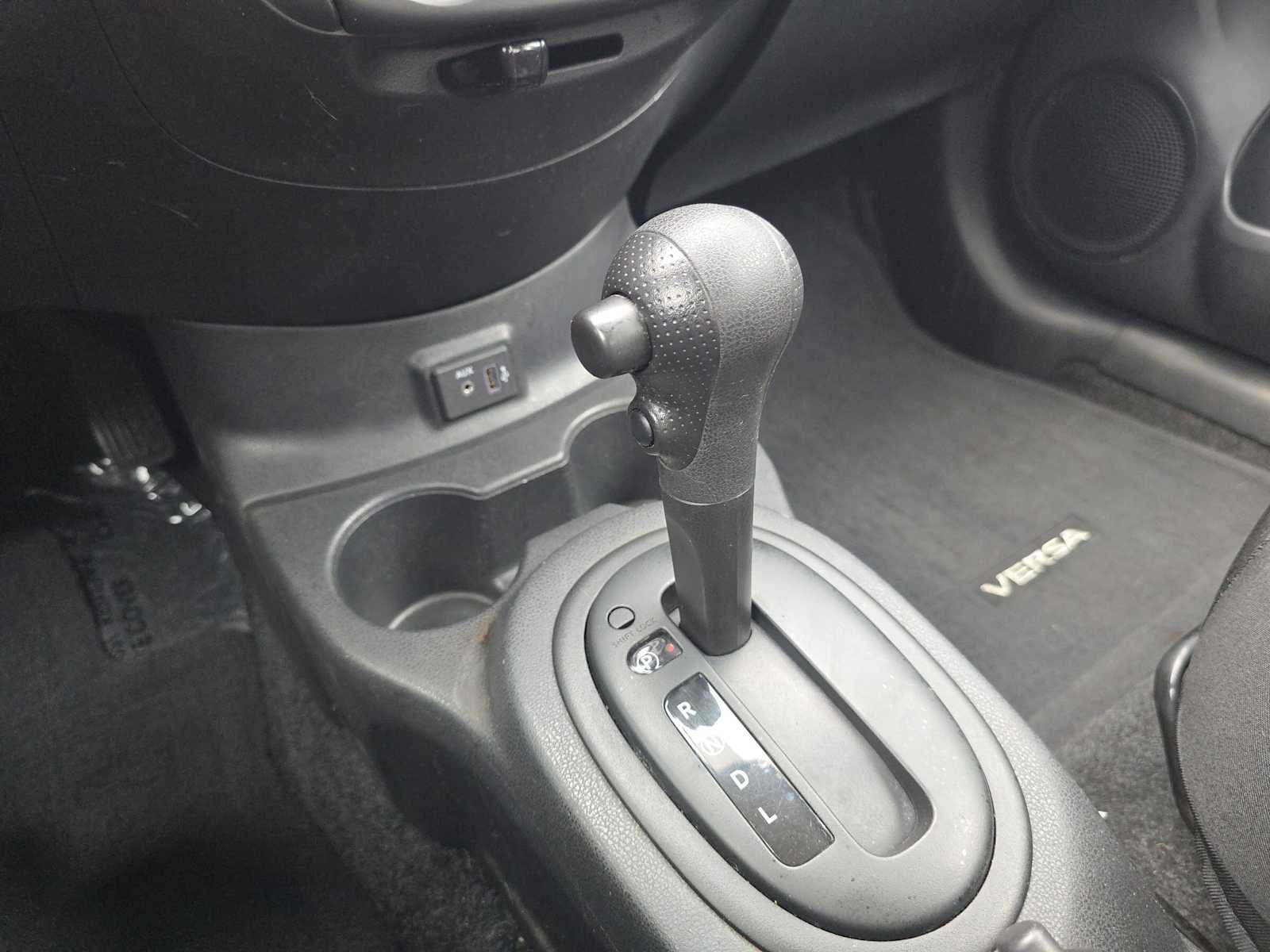 Used 2019 Nissan Versa S Plus image 31