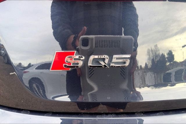 Used 2019 Audi SQ5 Prestige w/ Prestige Package image 8