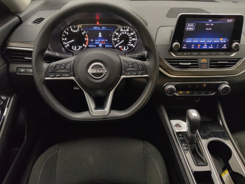 Used 2023 Nissan Altima 2.5 SV image 22