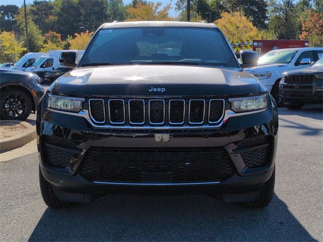New 2025 Jeep Grand Cherokee Laredo X image 8