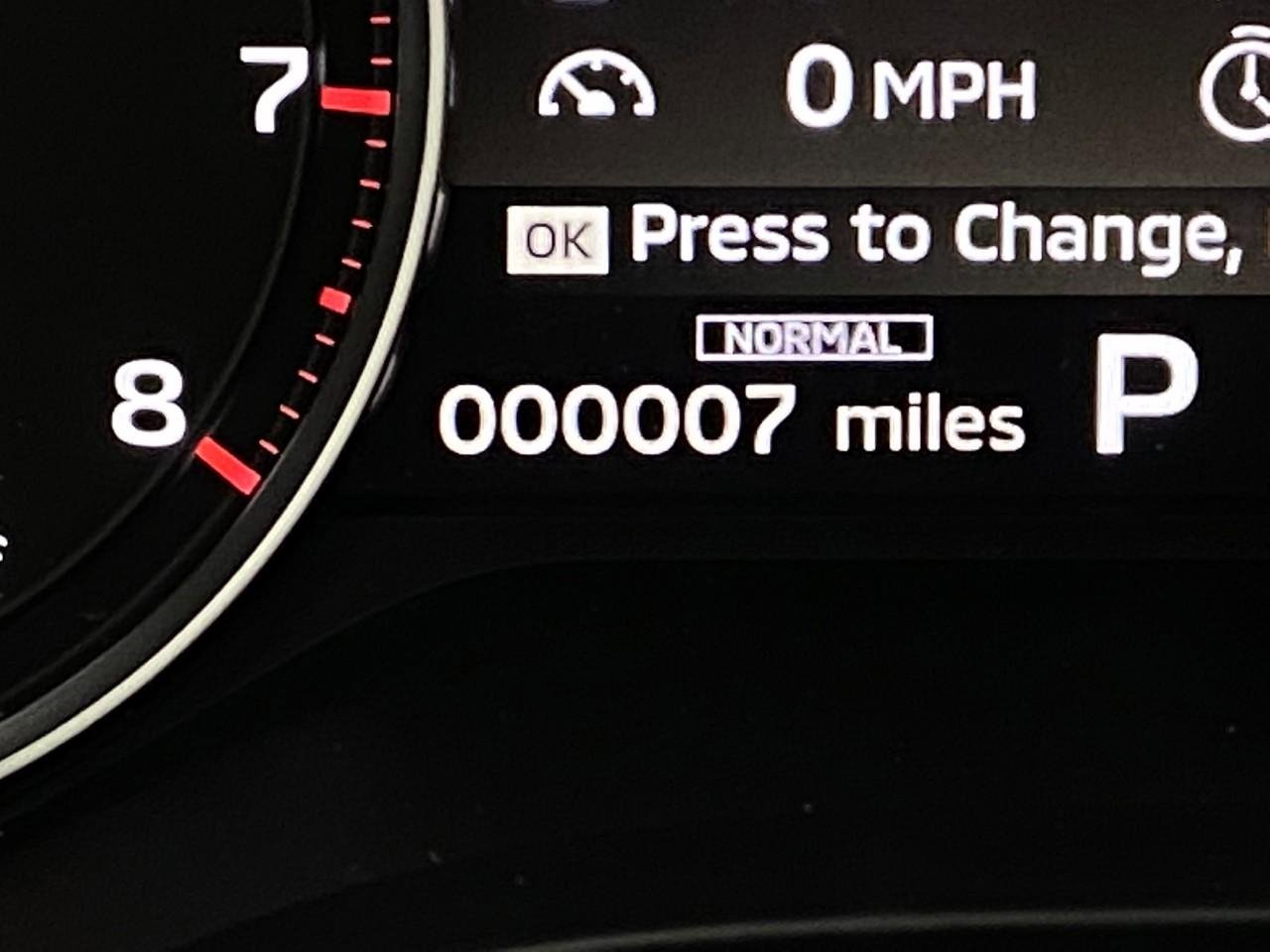 New 2026 Mitsubishi Outlander ES image 17