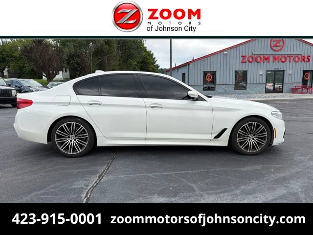 Used 2017 BMW 540i xDrive AWD/4WD image 1