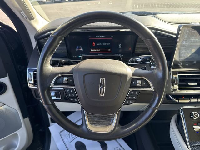 Used 2022 Lincoln Navigator Black Label image 14