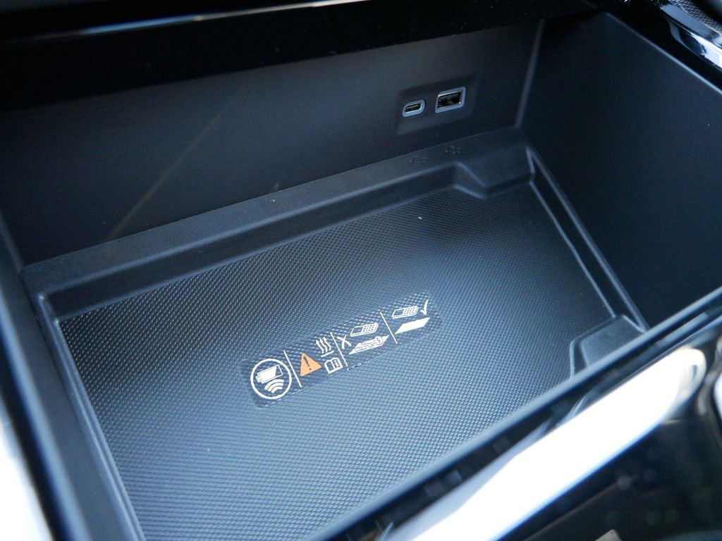 New 2026 GMC Yukon XL Elevation w/ Elevation Premium Package image 13