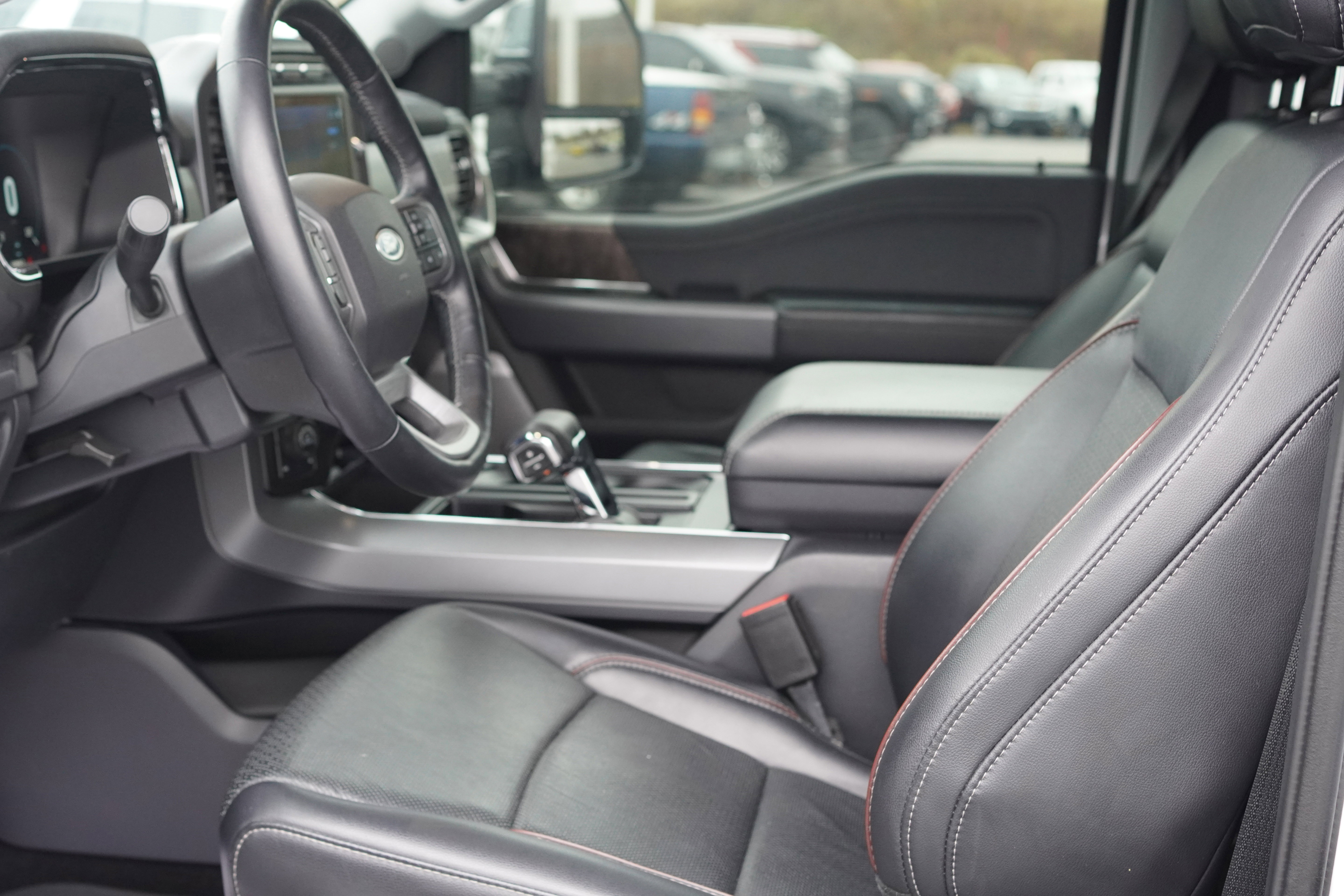 Used 2021 Ford F150 Lariat w/ Equipment Group 501A Mid image 37