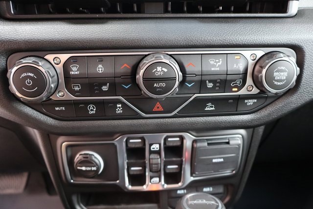 New 2025 Jeep Gladiator Sport image 22