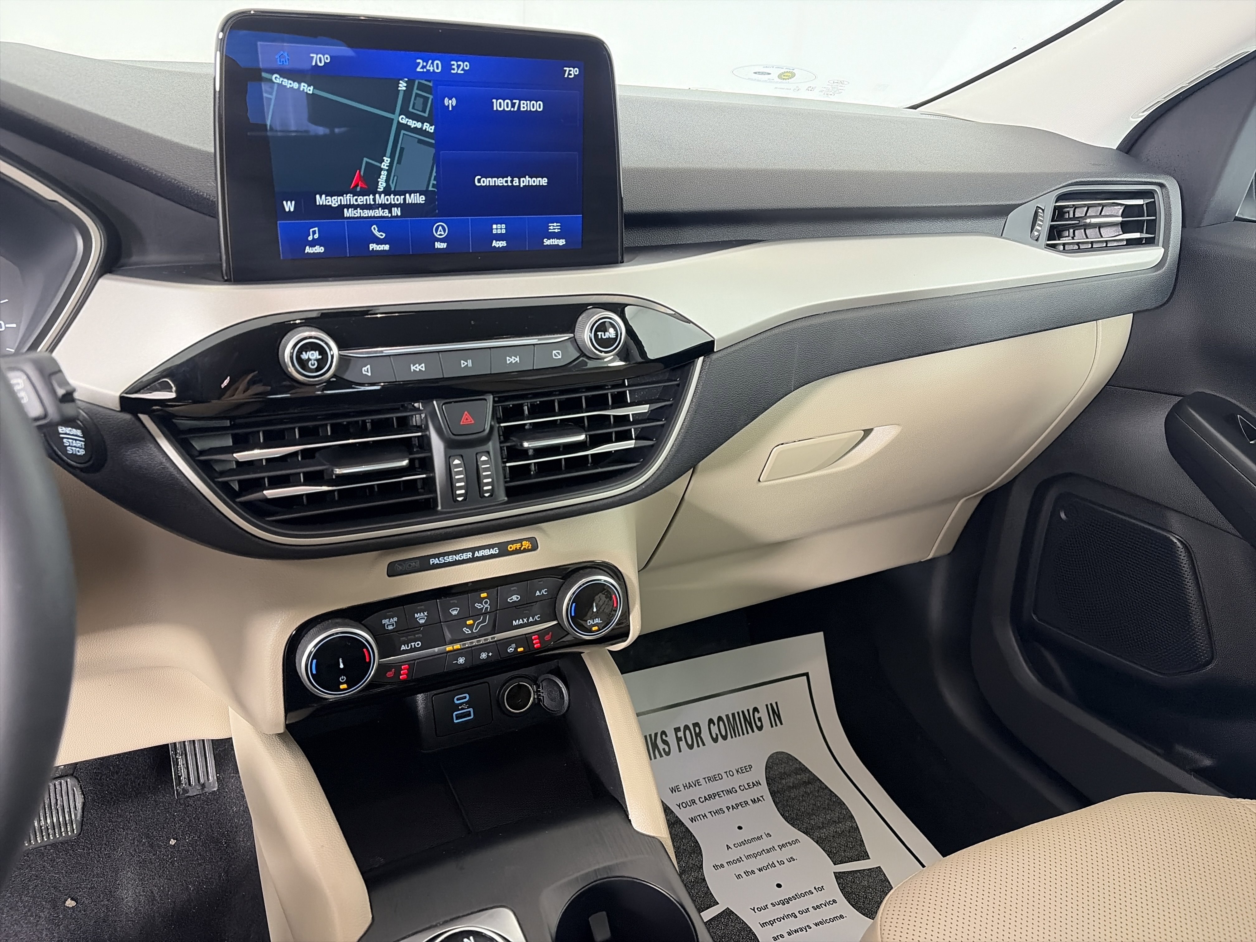 Used 2022 Ford Escape SEL image 4