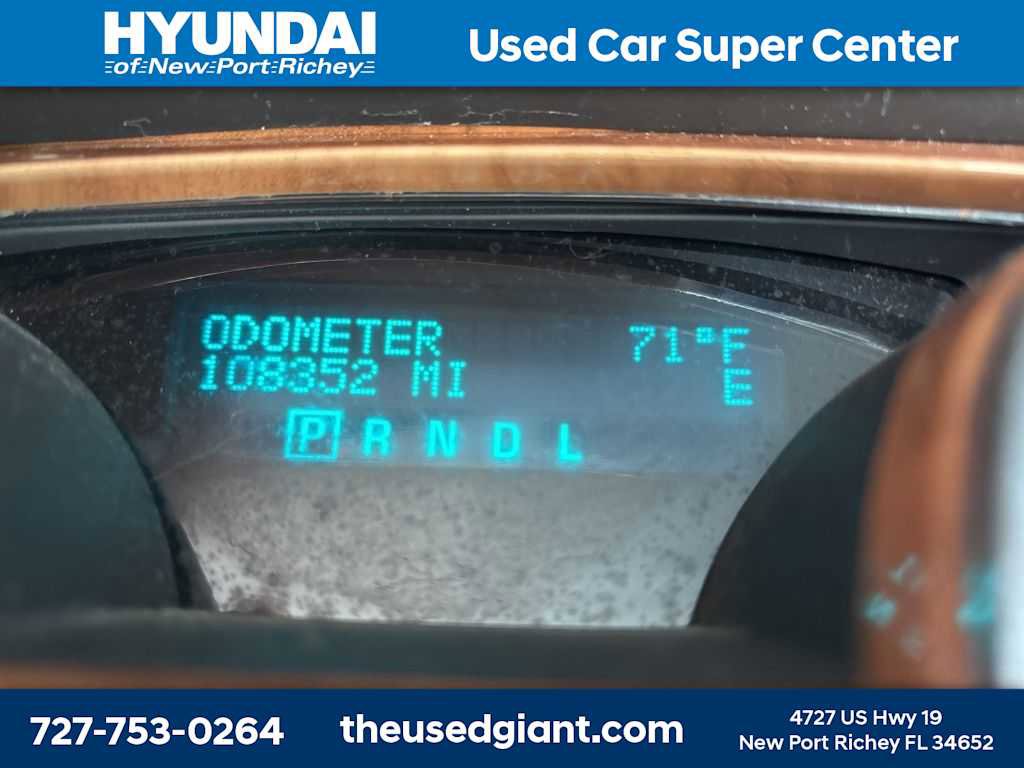 Used 2011 Buick Enclave CXL image 14