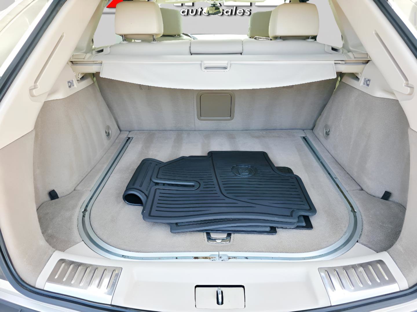 Used 2015 Cadillac SRX Luxury image 15