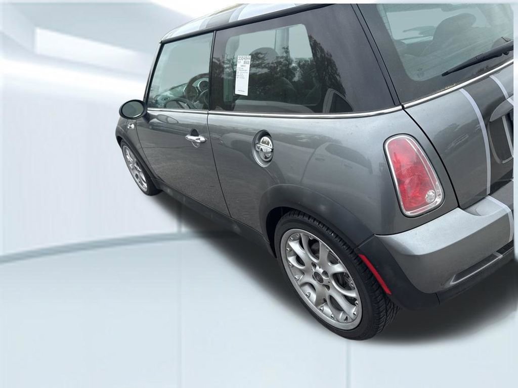 Used 2005 MINI Cooper S image 11