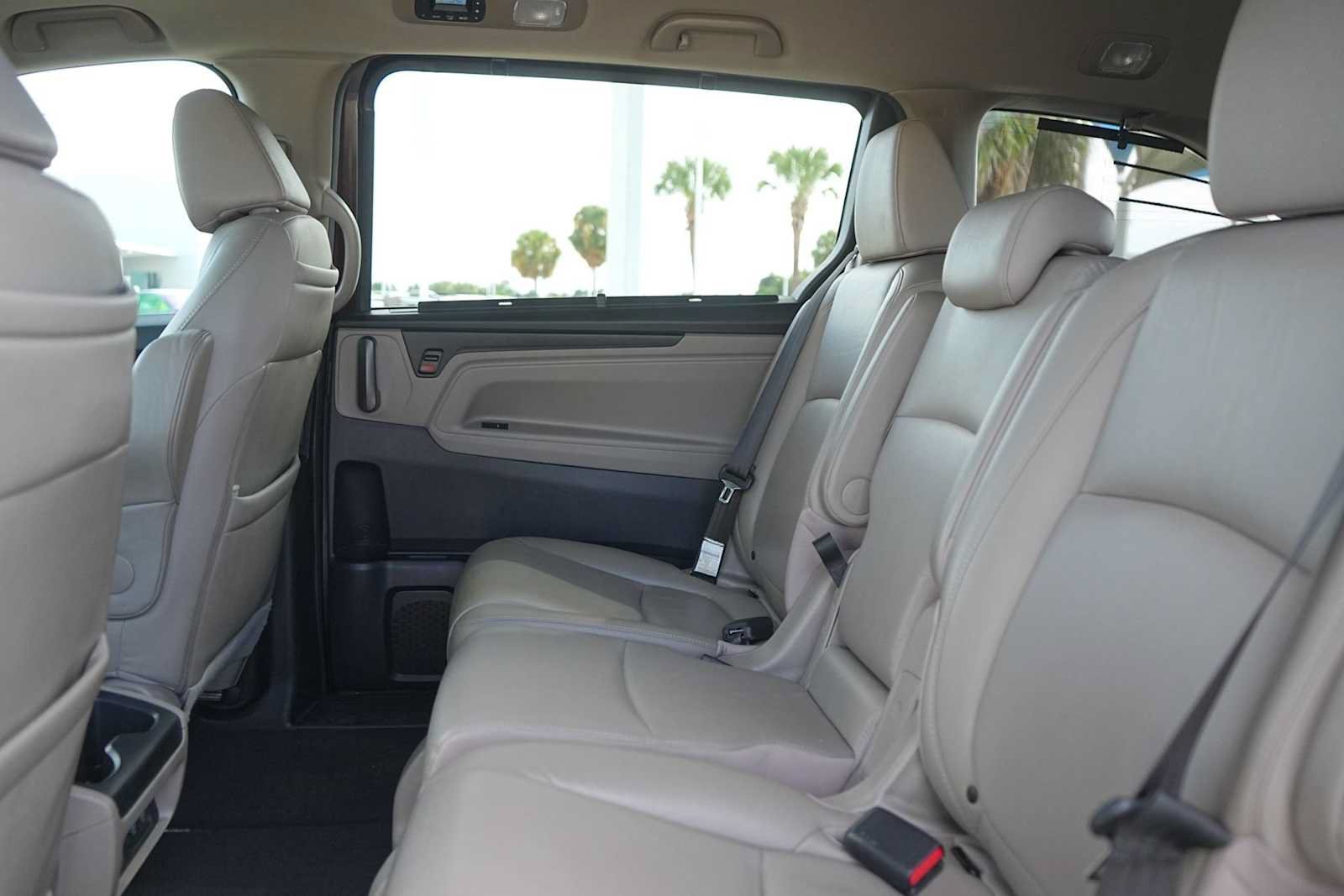 Used 2020 Honda Odyssey Touring image 14