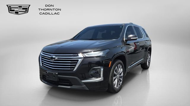 Used 2023 Chevrolet Traverse Premier AWD/4WD image 3
