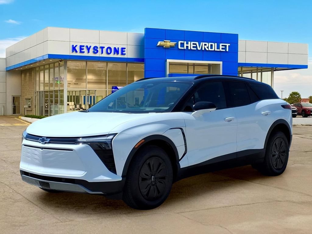 Used 2026 Chevrolet Blazer EV LT FWD image 3