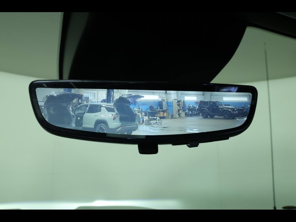 Used 2022 Chevrolet Silverado 1500 ZR2 w/ Technology Package image 30