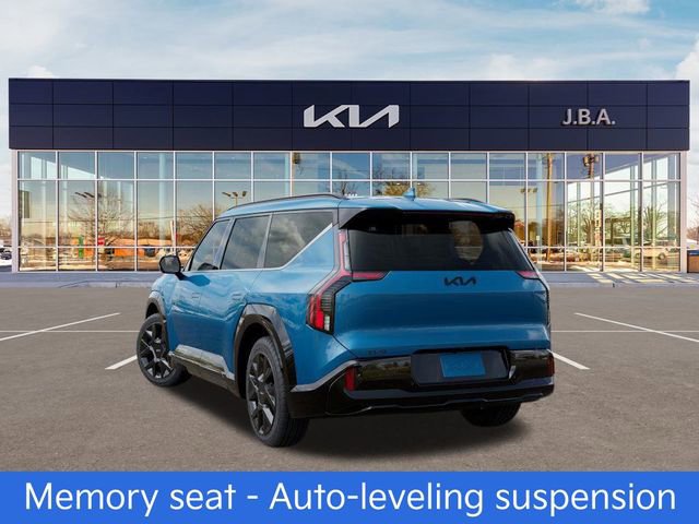New 2026 Kia EV9 Land w/ Nightfall Edition Package image 4