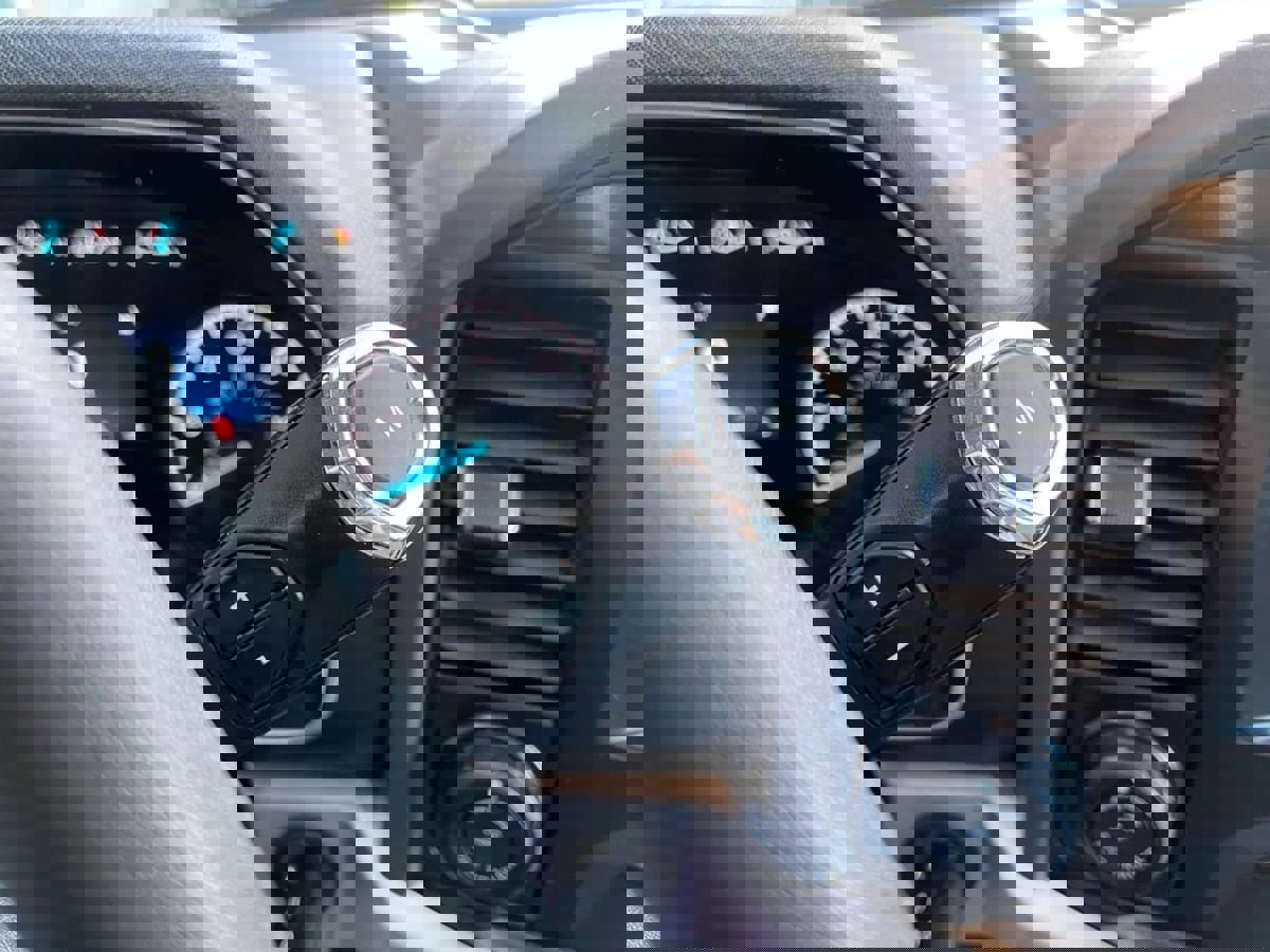 Used 2023 Ford F150 XLT image 32