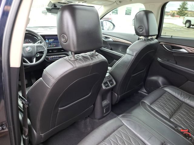 Used 2021 Buick Envision Avenir w/ Technology Package II image 24