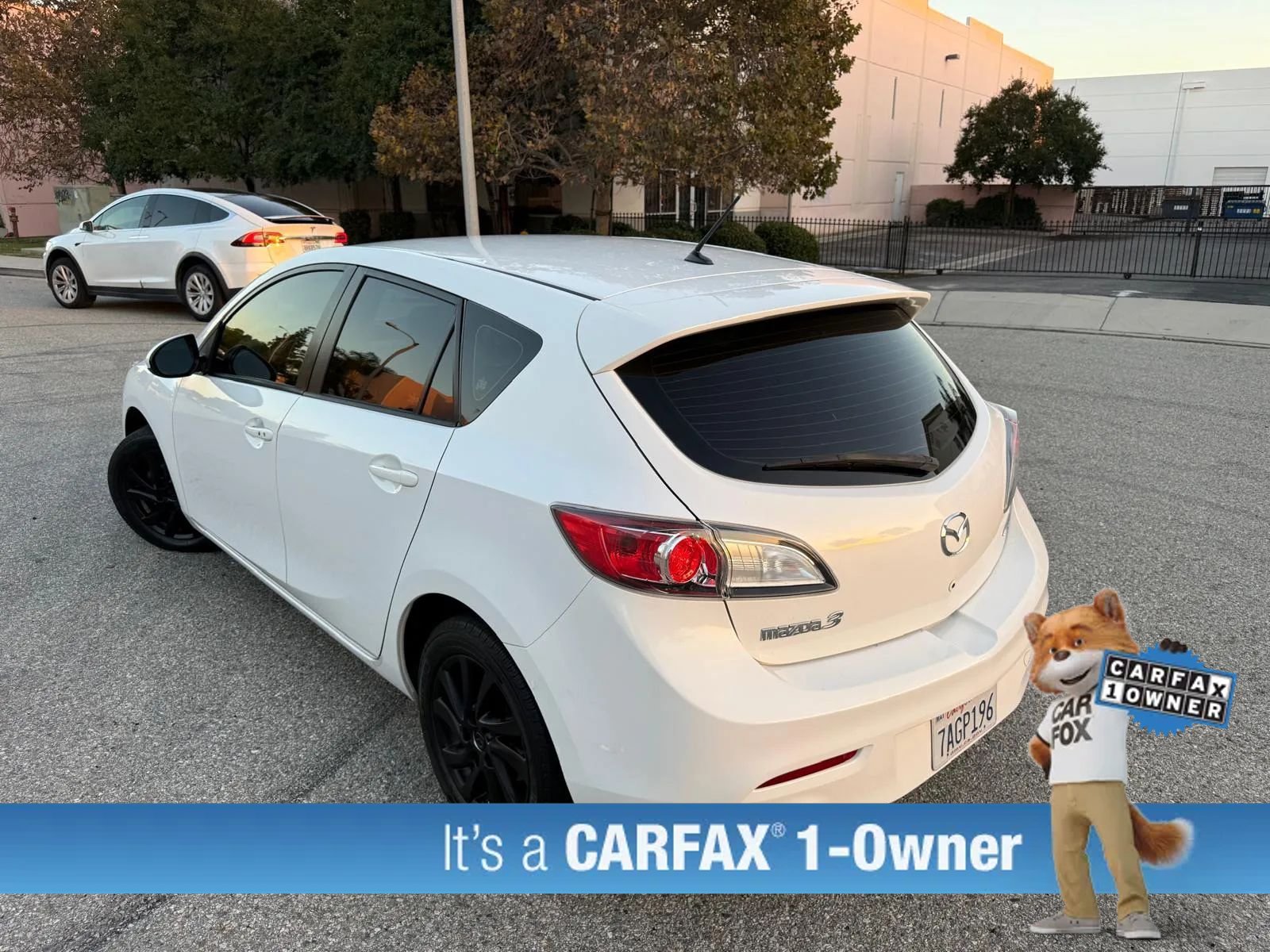 Used 2013 MAZDA MAZDA3 i Touring FWD image 12