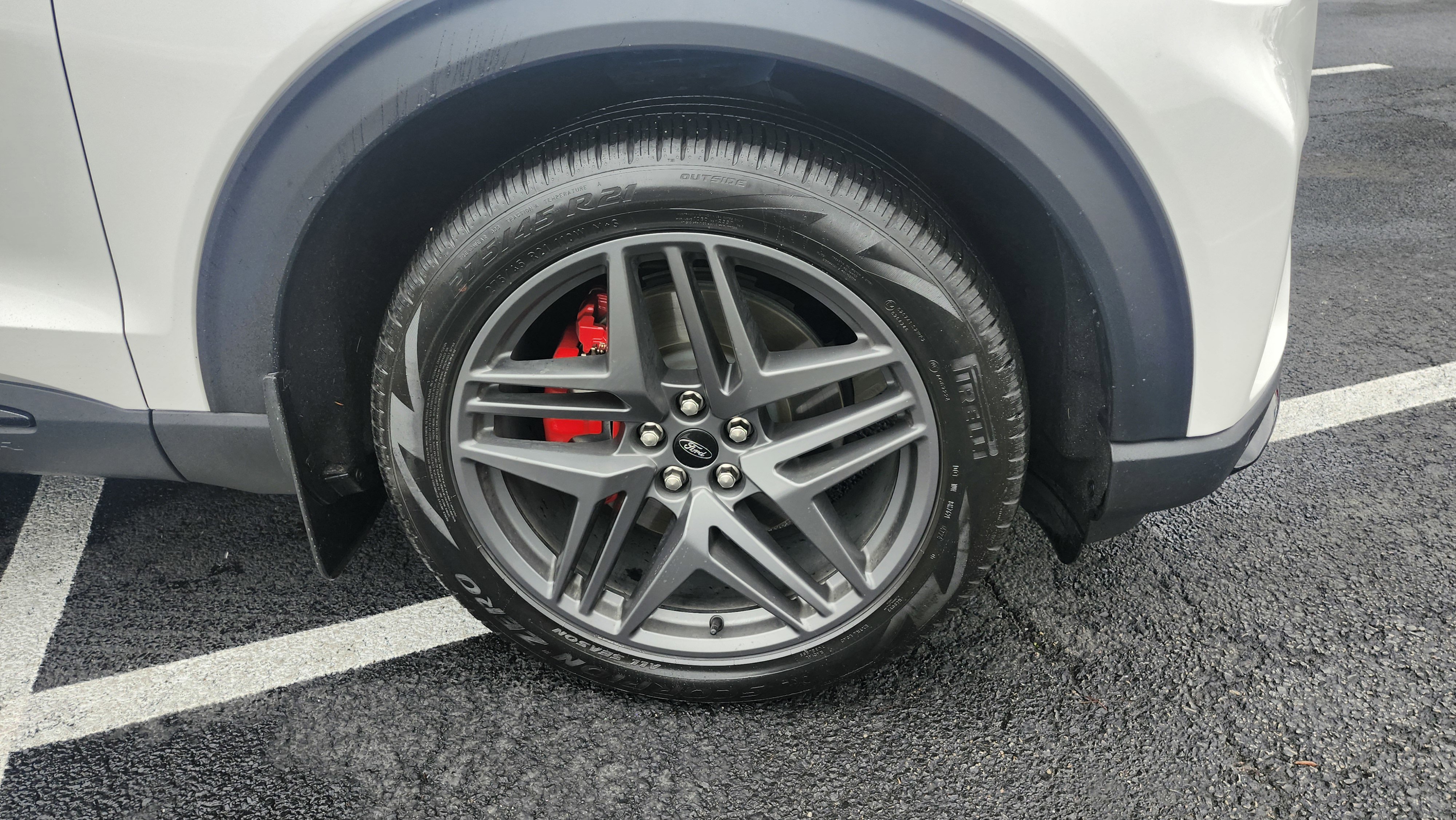 Used 2025 Ford Explorer ST w/ Sun And Sound Package image 13