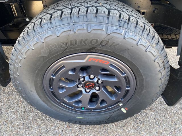 New 2025 Nissan Frontier Pro-X image 21