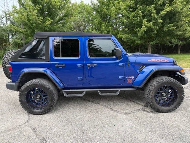 Used 2020 Jeep Wrangler Unlimited Sahara w/ Uconnect 4C Nav & Sound Group AWD/4WD image 2