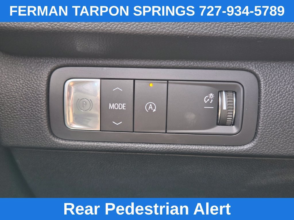 Certified 2026 Chevrolet Traverse LT w/ Driver Confidence Package FWD image 25