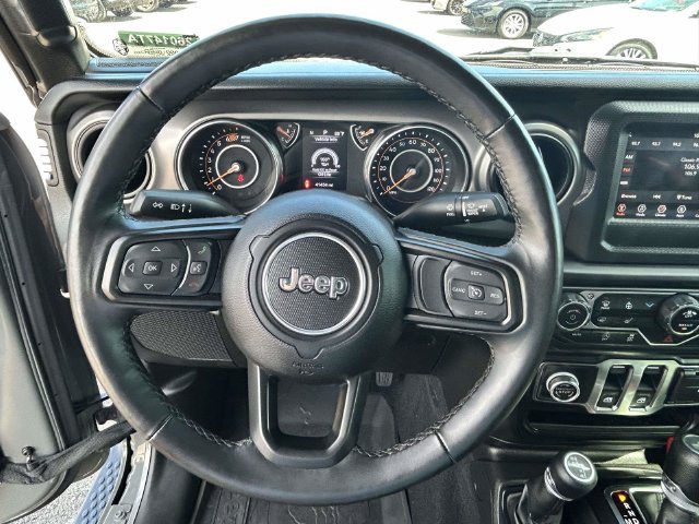 Used 2022 Jeep Wrangler Sport AWD/4WD image 34