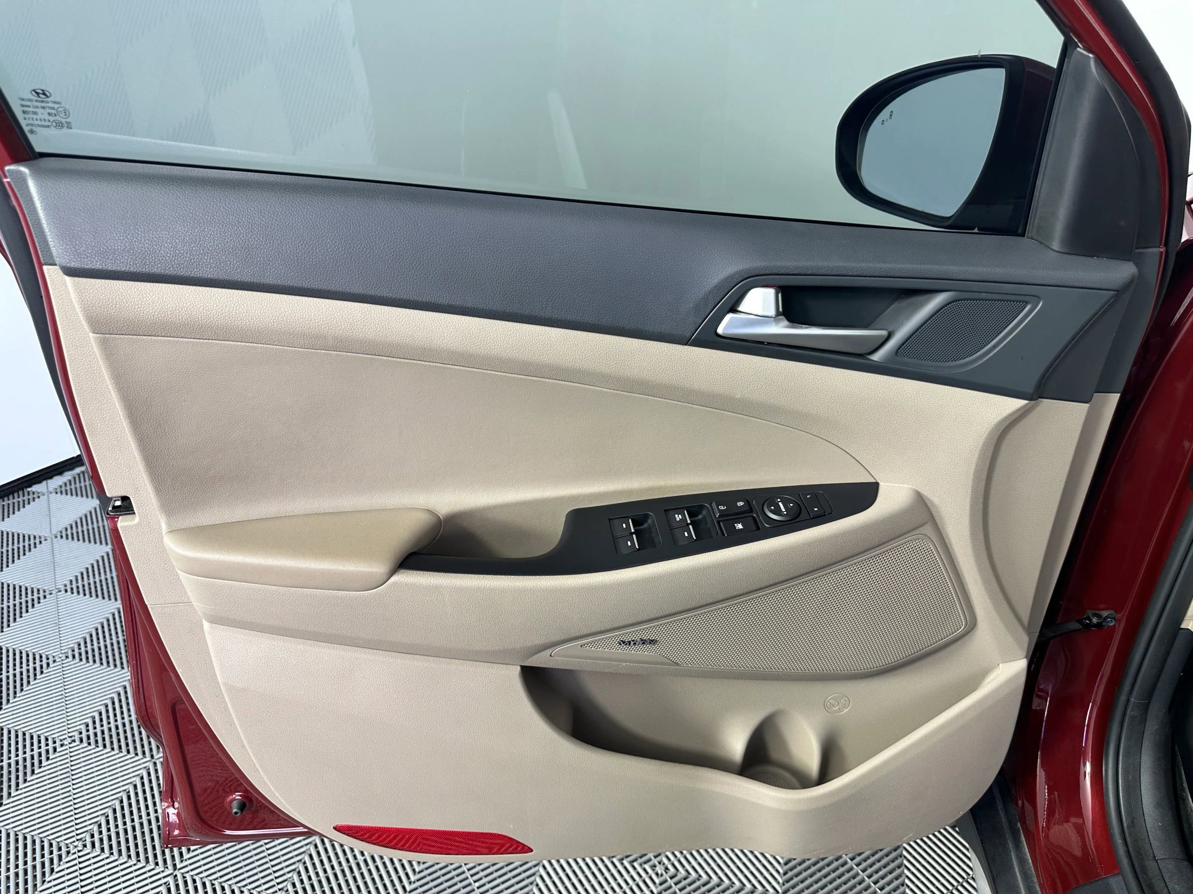 Used 2019 Hyundai Tucson Limited AWD/4WD image 22