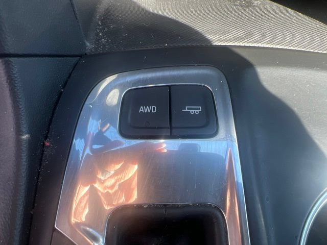 Used 2018 Chevrolet Equinox LT AWD/4WD image 29