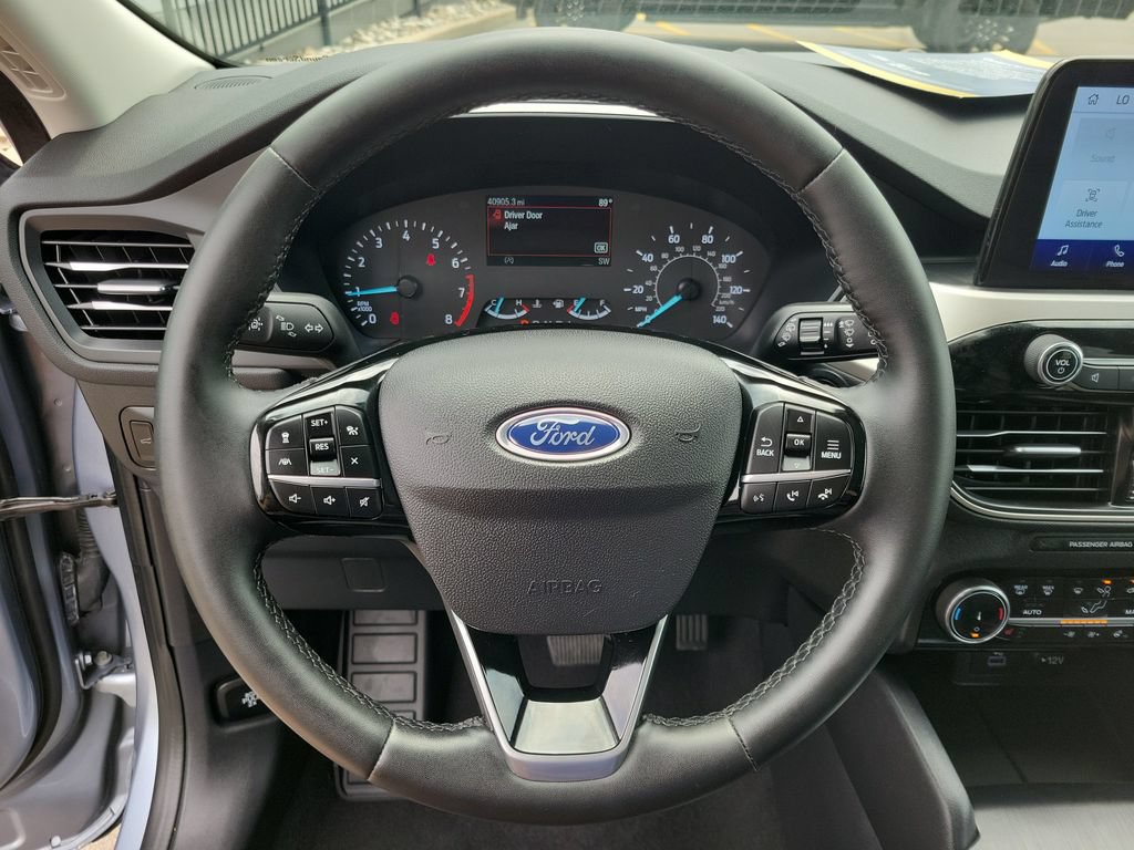 Certified 2022 Ford Escape SEL AWD/4WD image 23