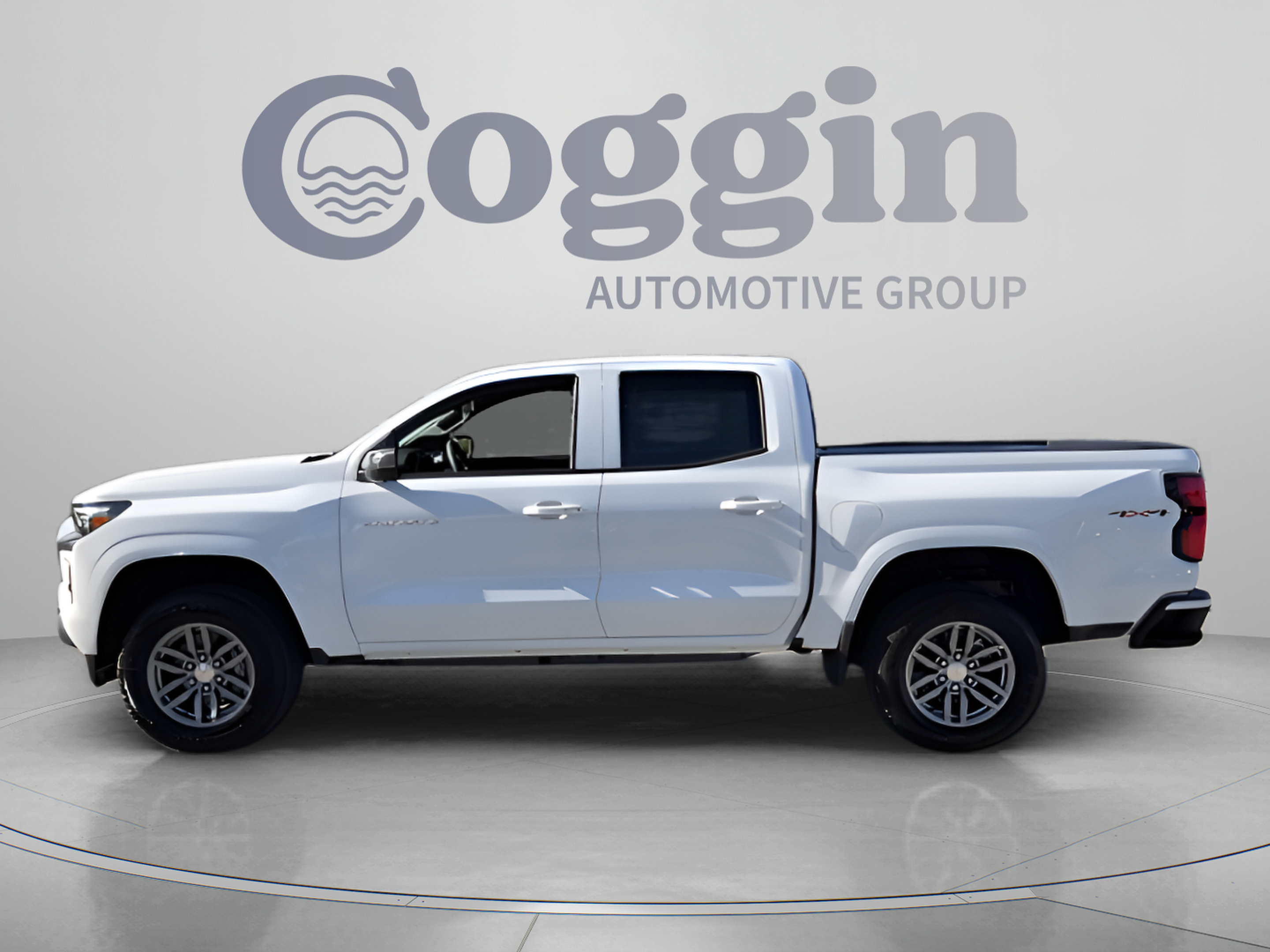 New 2026 Chevrolet Colorado LT w/ LT Convenience Package AWD/4WD image 2