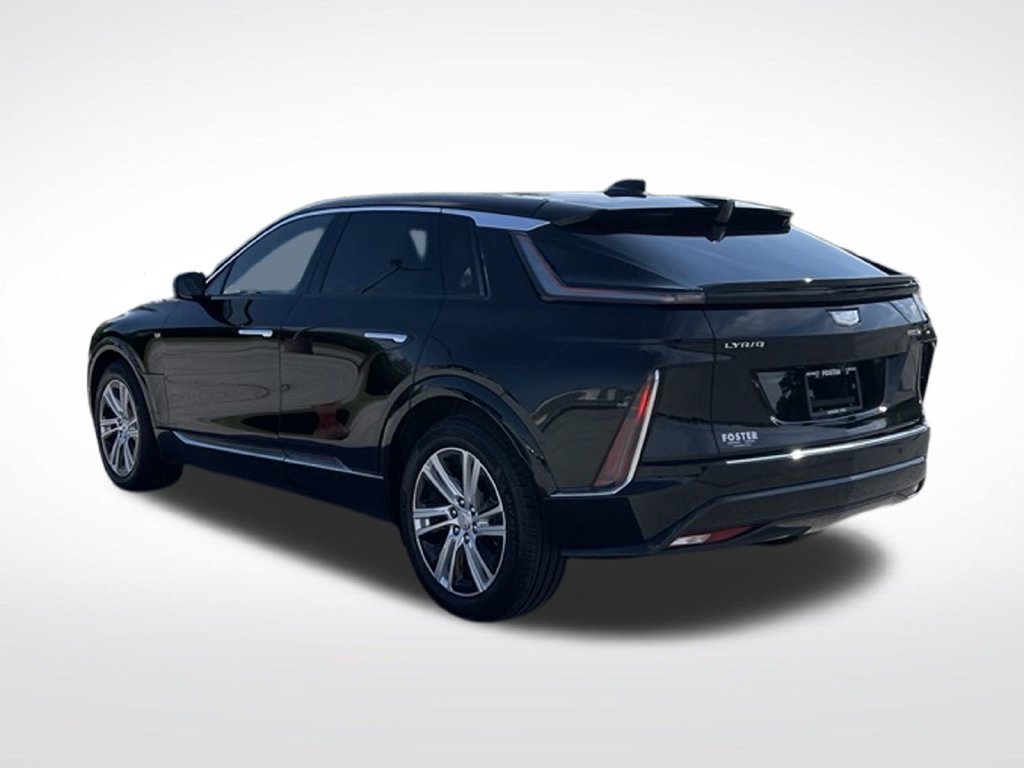 Certified 2024 Cadillac Lyriq Tech AWD/4WD image 3
