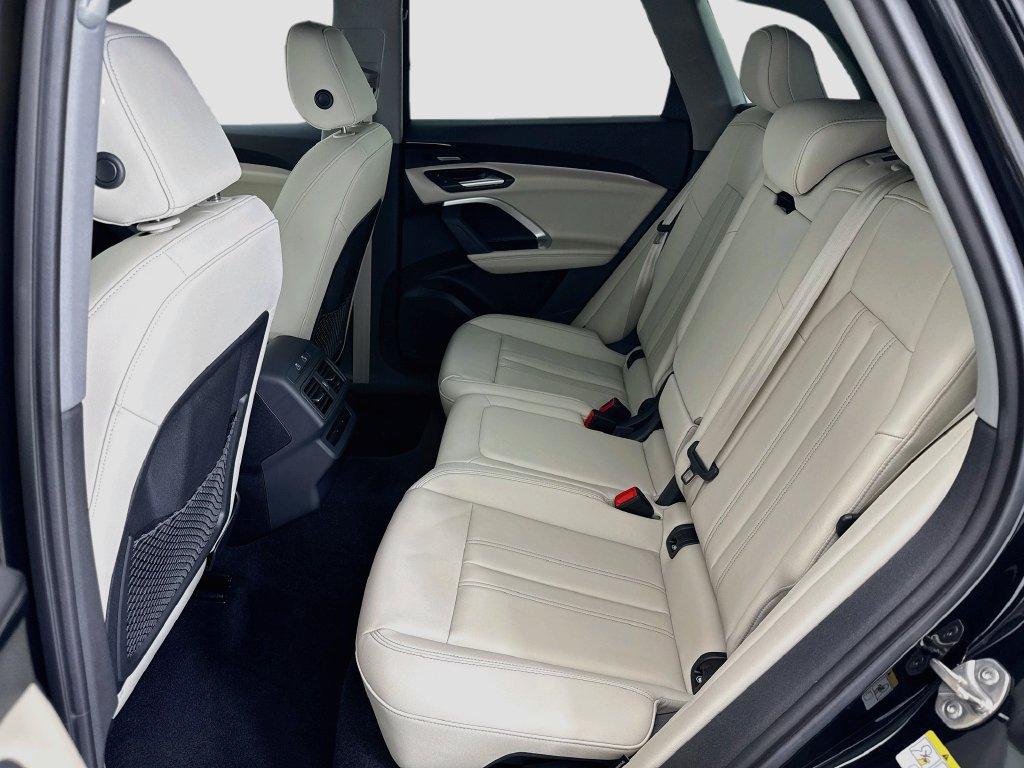 Certified 2025 Audi Q5 Premium w/ Premium Plus AWD/4WD image 20