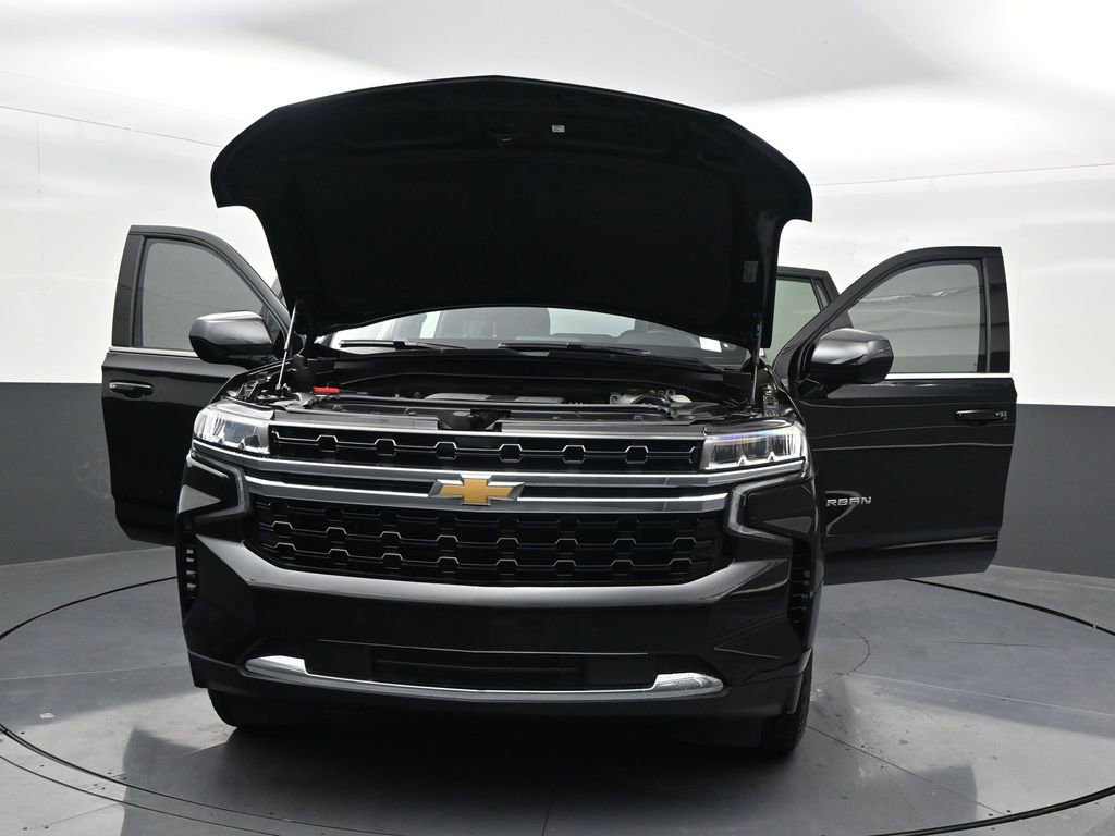 Used 2023 Chevrolet Suburban LS RWD image 37