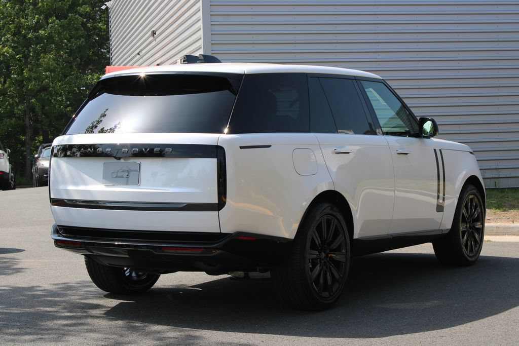 New 2026 Land Rover Range Rover SE AWD/4WD image 5