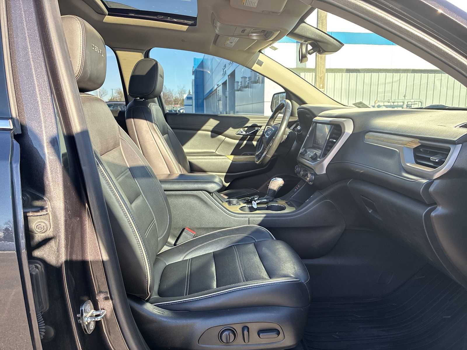 Certified 2019 GMC Acadia Denali image 29