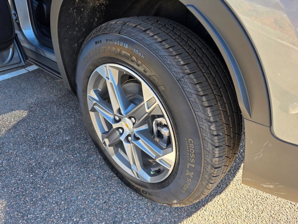 New 2025 Chevrolet Blazer LT w/ LPO, Floor Liner Package FWD image 26