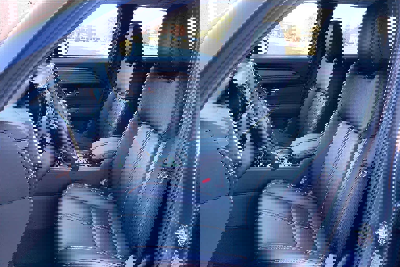 Used 2025 MAZDA CX-50 AWD 2.5 Hybrid w/ Weather Package image 8