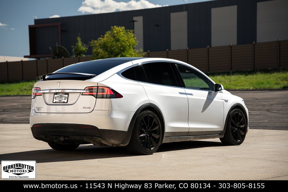 Used 2016 Tesla Model X Performance AWD/4WD image 4