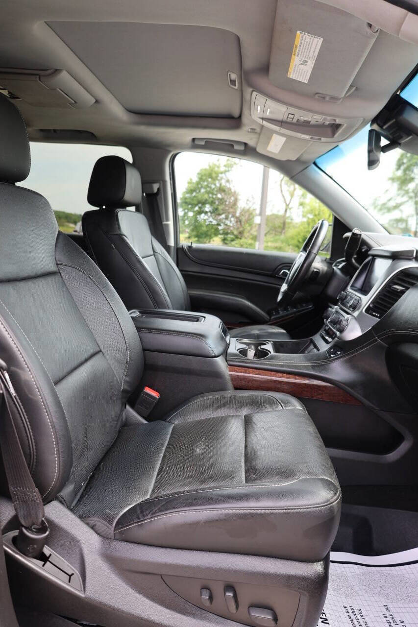 Used 2018 GMC Yukon XL SLT w/ Premium Edition image 15