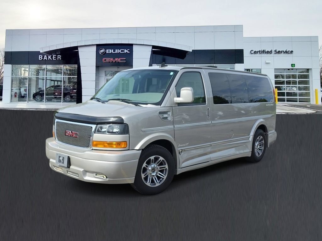 Used 2022 GMC Savana 2500 w/ Enhanced Convenience Package