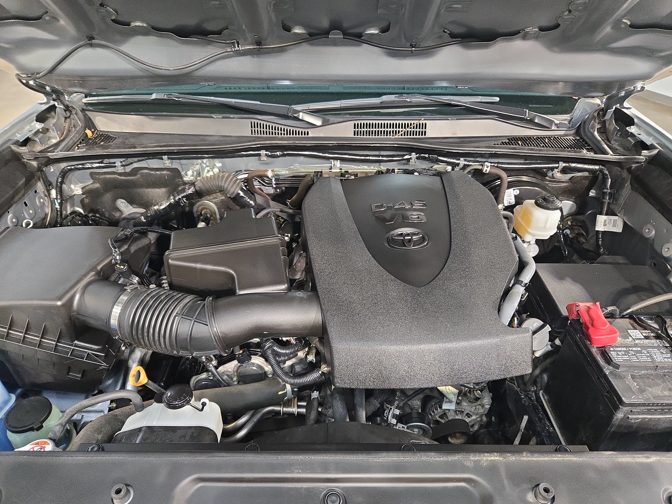 Used 2023 Toyota Tacoma SR5 RWD image 19