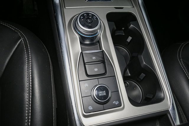 Used 2023 Ford Explorer XLT w/ Equipment Group 202A image 27