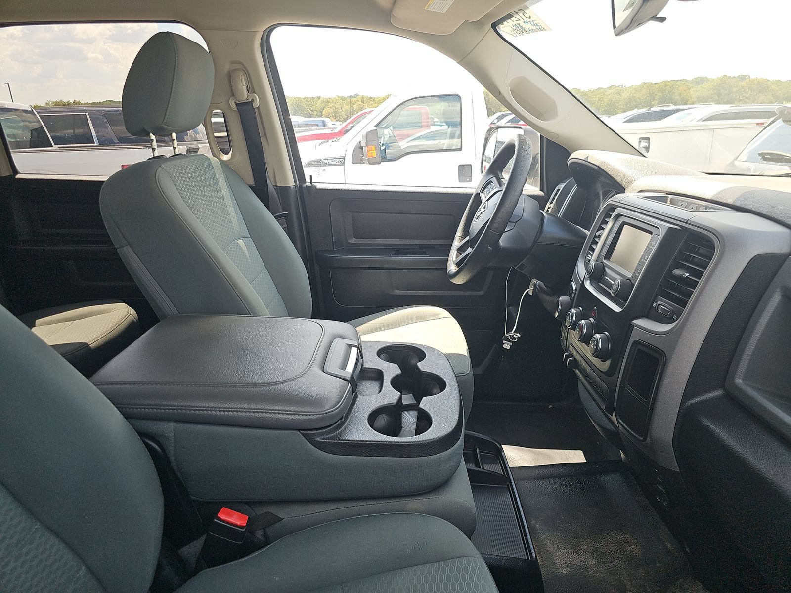 Used 2016 RAM 1500 Tradesman w/ Popular Equipment Group AWD/4WD image 11