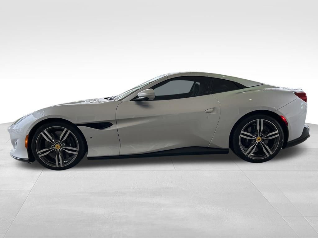 Used 2019 Ferrari Portofino RWD image 17